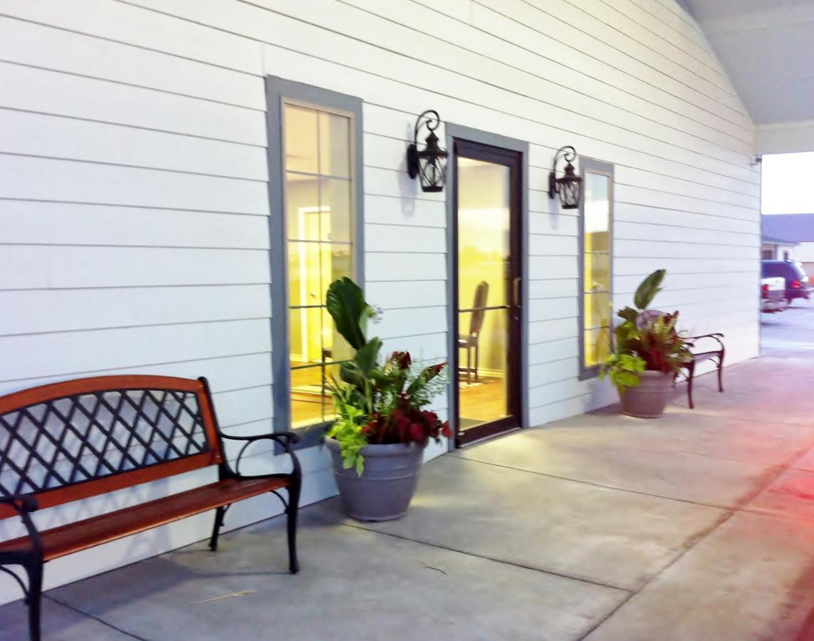 Southern Inn And Suites 克米特 外观 照片