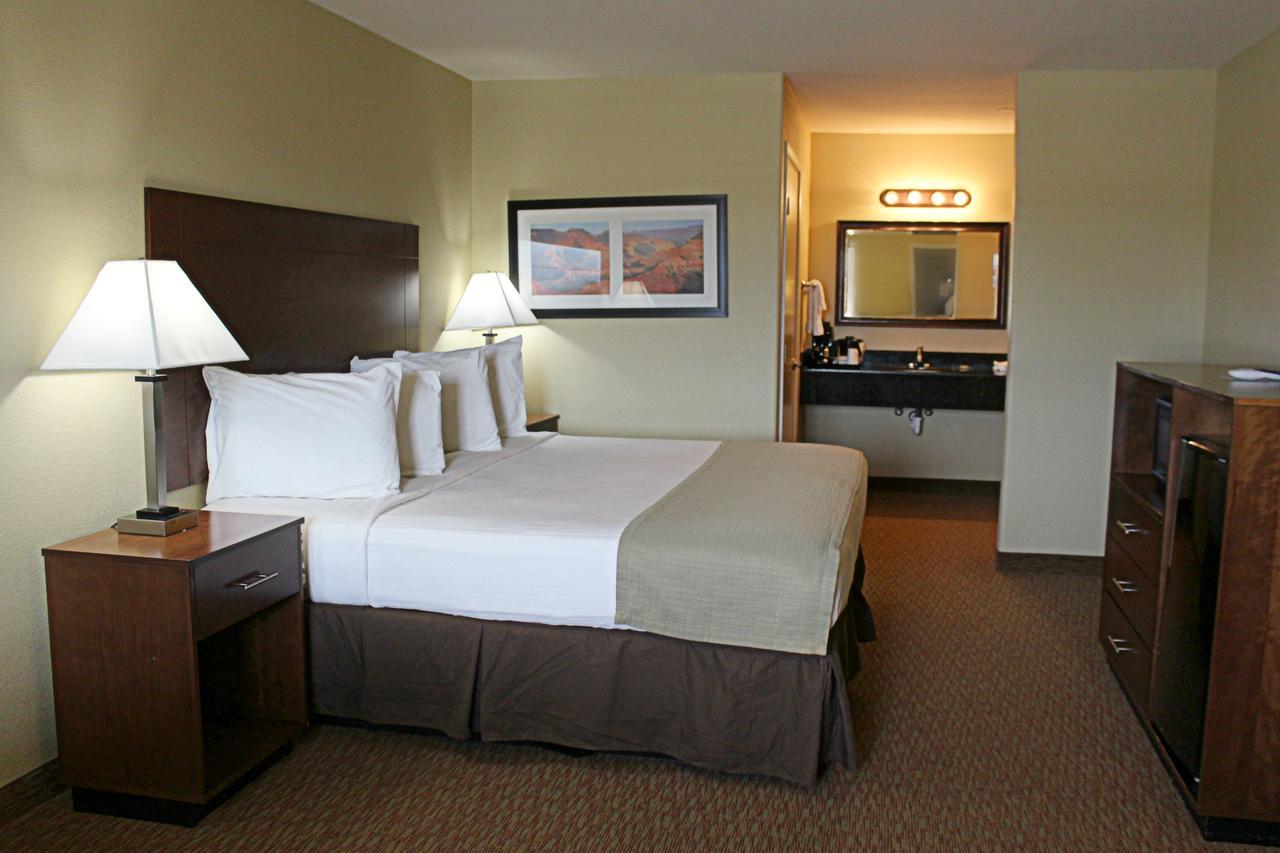 Southern Inn And Suites 克米特 外观 照片