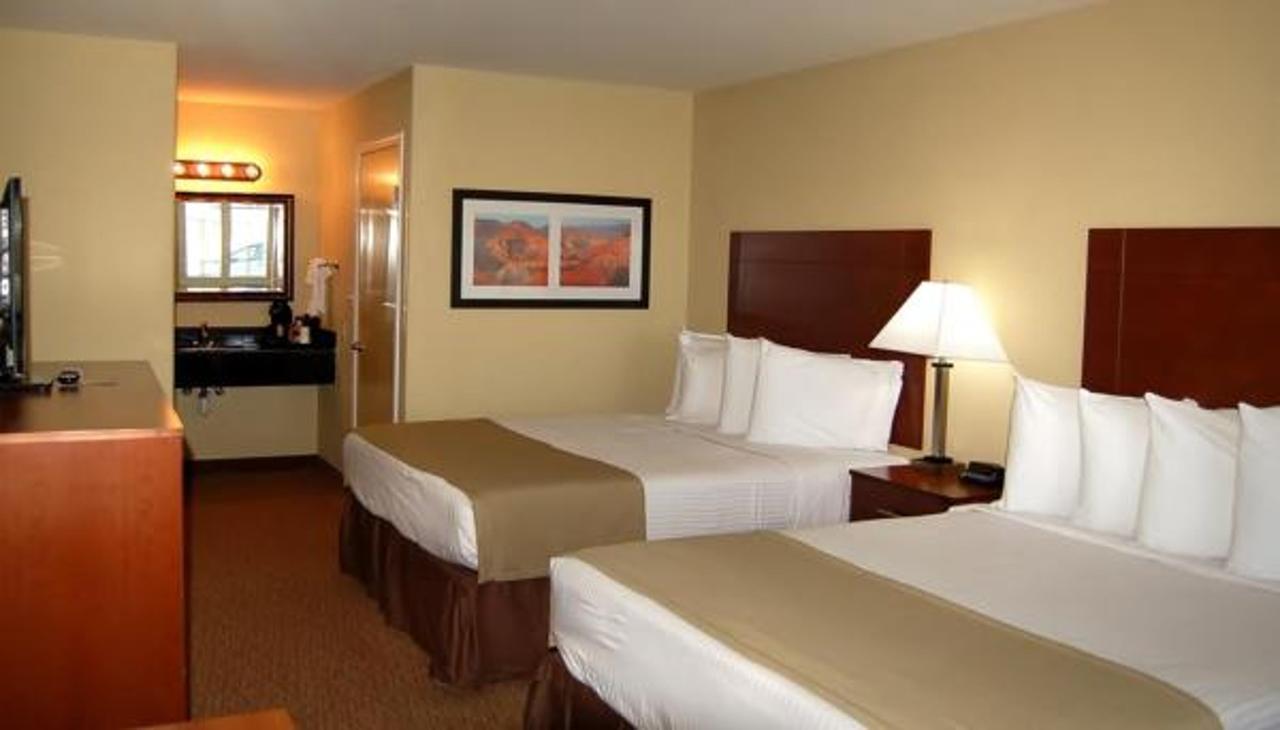Southern Inn And Suites 克米特 外观 照片
